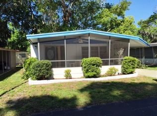 9 Twin Coach Ct, Daytona Beach, FL 32119
