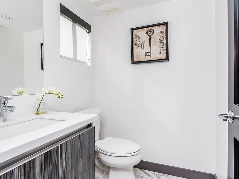 5812 Virginia Ave — Photo 7