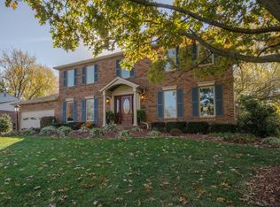 6517 Fountains Blvd, West Chester, OH 45069