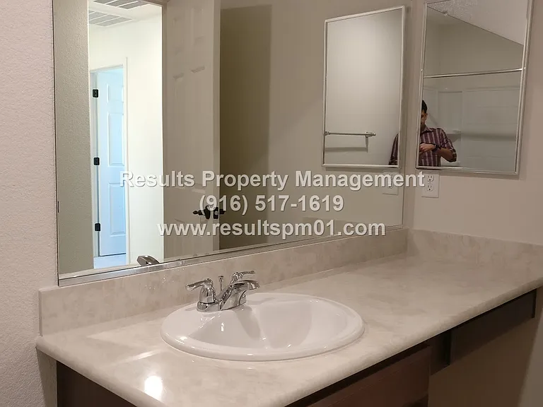 4329 Gentry Way — Photo 52