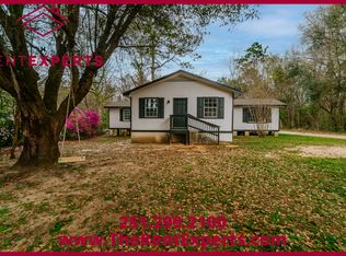 8666 Shaw St, Mobile, AL 36608