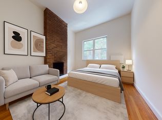 227 E 11th St APT 3C, New York, NY 10003