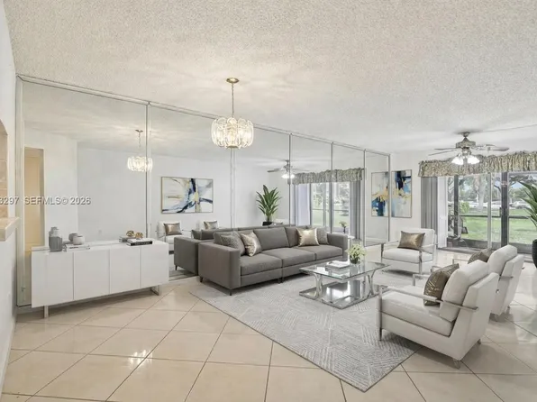 901 SW 138th Ave APT 108C, Pembroke Pines, FL 33027