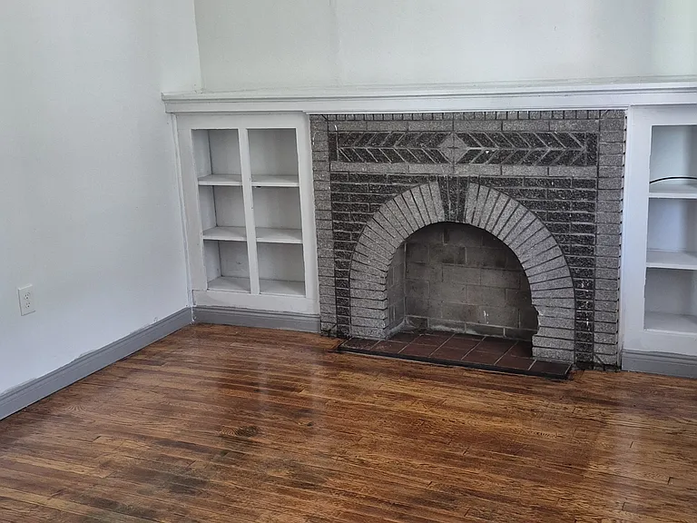 13353 Schoolcraft St — Photo 7