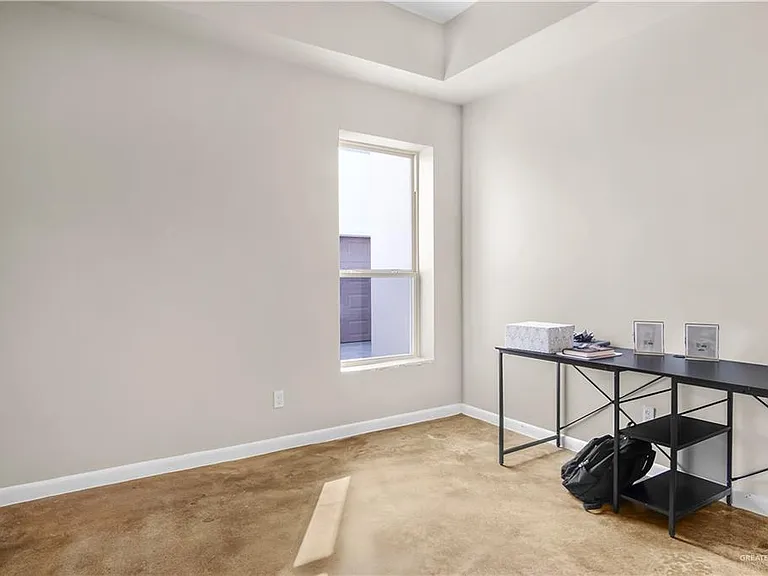 1824 Harvard Ave — Photo 14