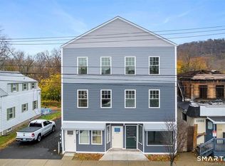 1091 Whalley Ave #B, New Haven, CT 06515