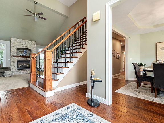 5th image of 3611 Fox Ct