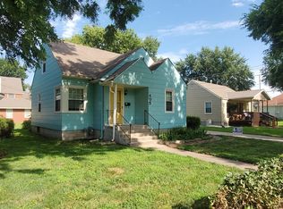 405 S Juliette Ave, Manhattan, KS 66502