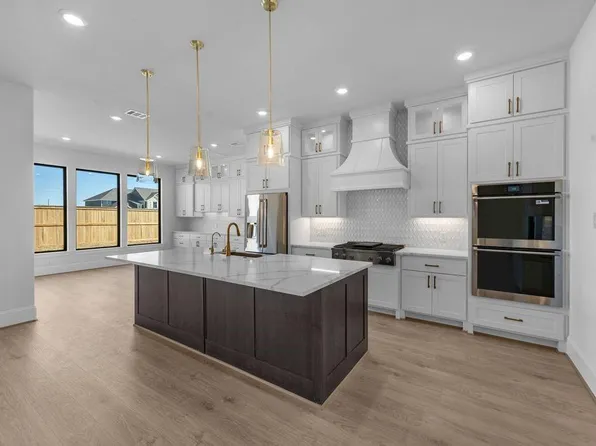 7703 Sparkle Dunn Ct, Fulshear, TX 77441