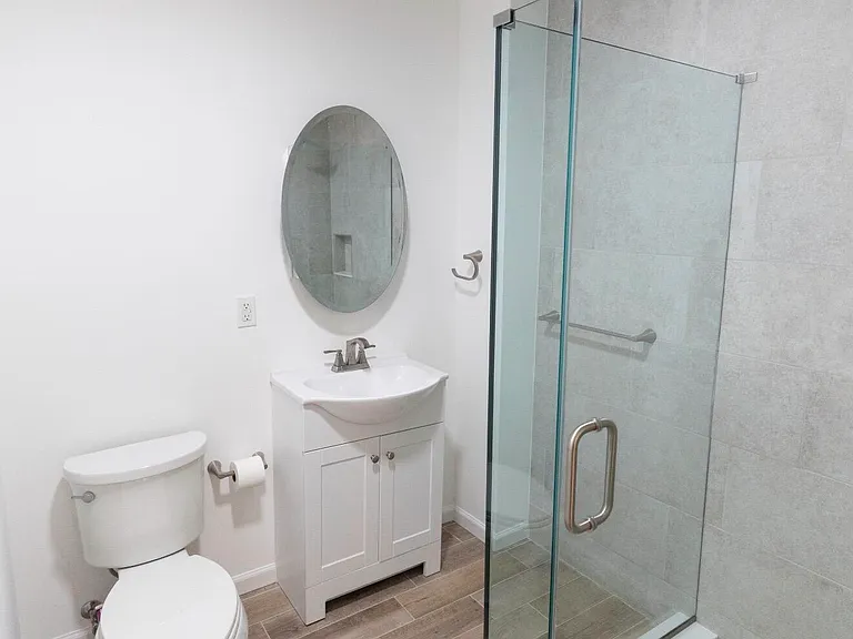 1256 Bay St #2 — Photo 10