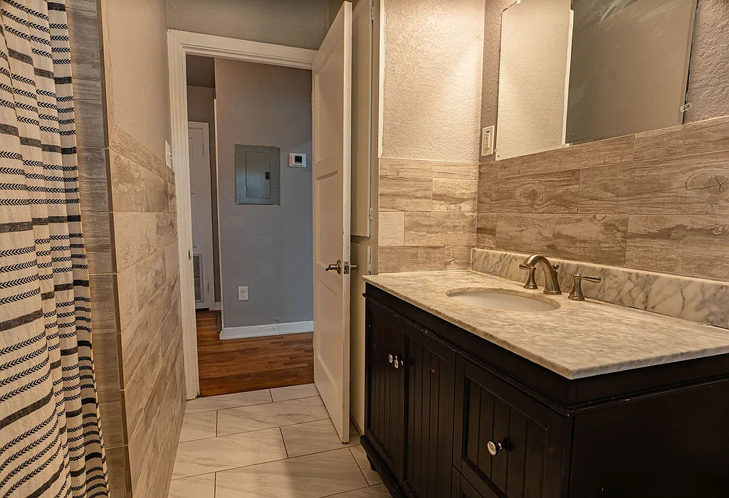 3 bed, 1400 sqft, $1,675 — Photo 4