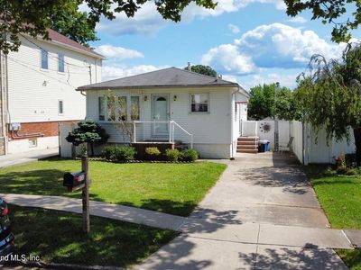 608 Ramona Ave, Staten Island, NY, 10309