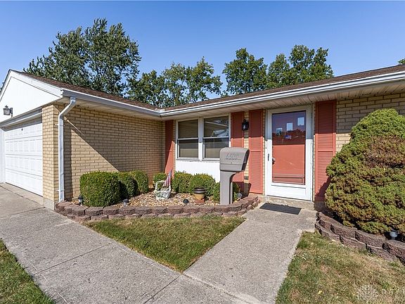 4th image of 6685 Pegwood Ct