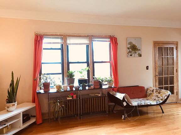 Living Room 3
