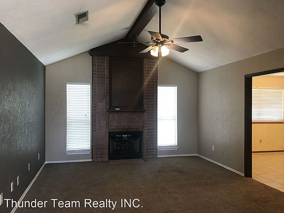 4th image of 704 Little River Cir