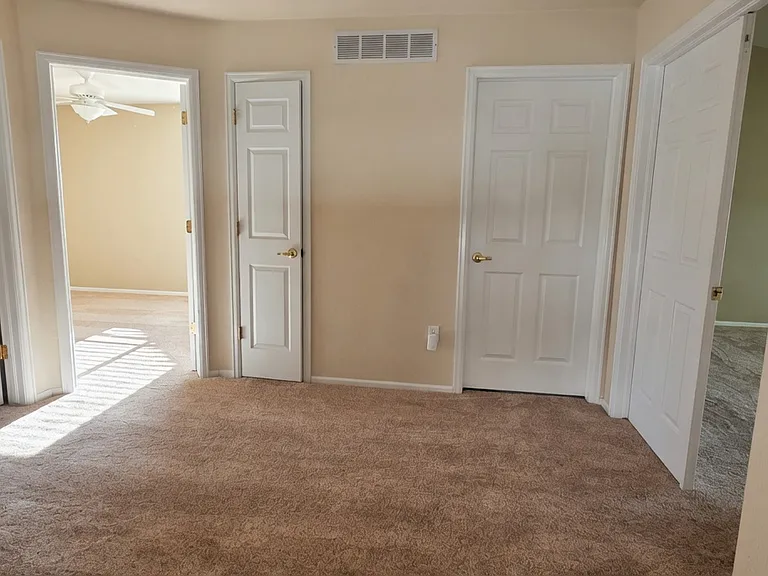 17059 Cornerstone Dr — Photo 7
