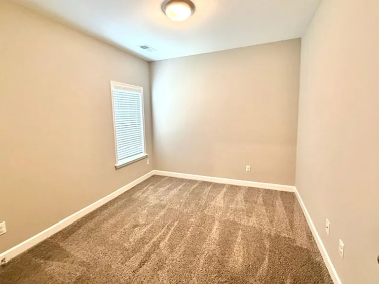 8750 Windstone Estate Dr — Photo 9