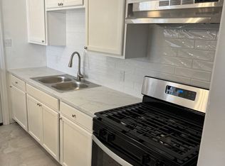 918 E 14th St #B, Odessa, TX 79761