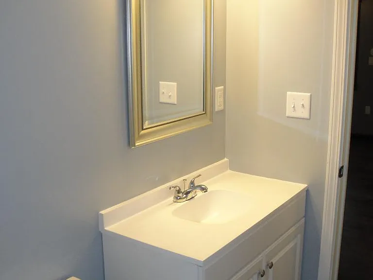 803 W Donaldson Ave — Photo 14