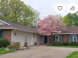 2809 W Knollwood Ct, Peoria, IL 61604
