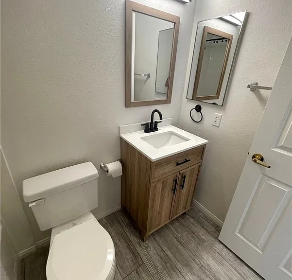 712 Peachy Canyon Cir #201 — Photo 28