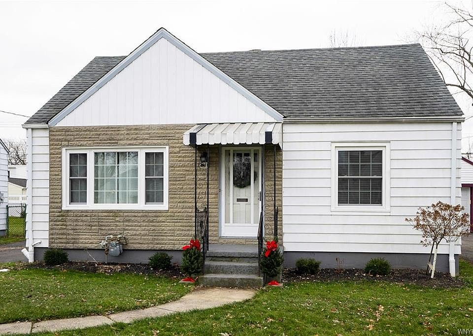 1st image of 351 Cleveland Dr