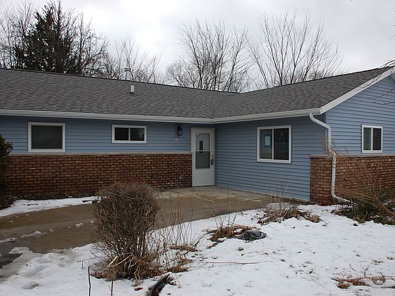 2nd image of 133 Fairwood Dr