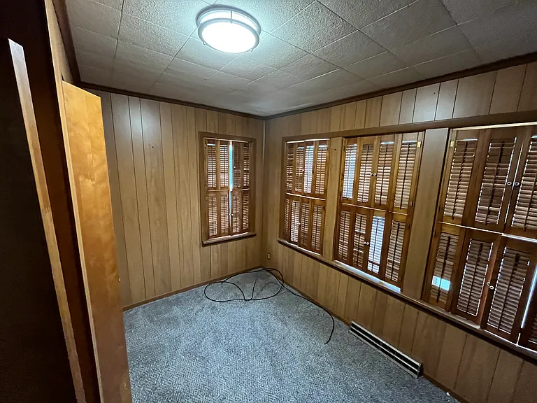 576 Bronx Dr — Photo 20