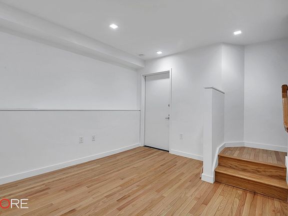3rd image of 159 W 85th St APT 1A