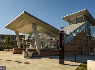 2217 Saunders Dr, Herndon, VA 20170