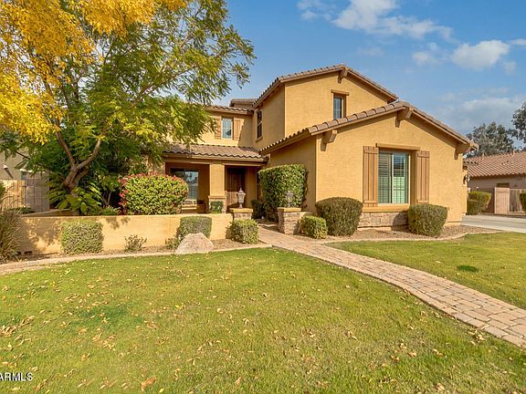 2nd image of 2706 E Carob Dr