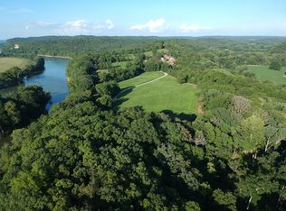 1425 Teckmeier Rd, Hermann, MO 65041