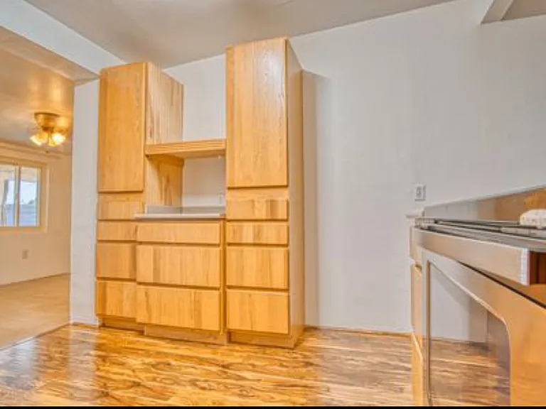 2641 E 1st Pl — Photo 14