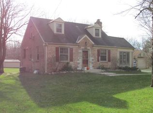 18205 Hoffman Ave, Brookfield, WI 53045