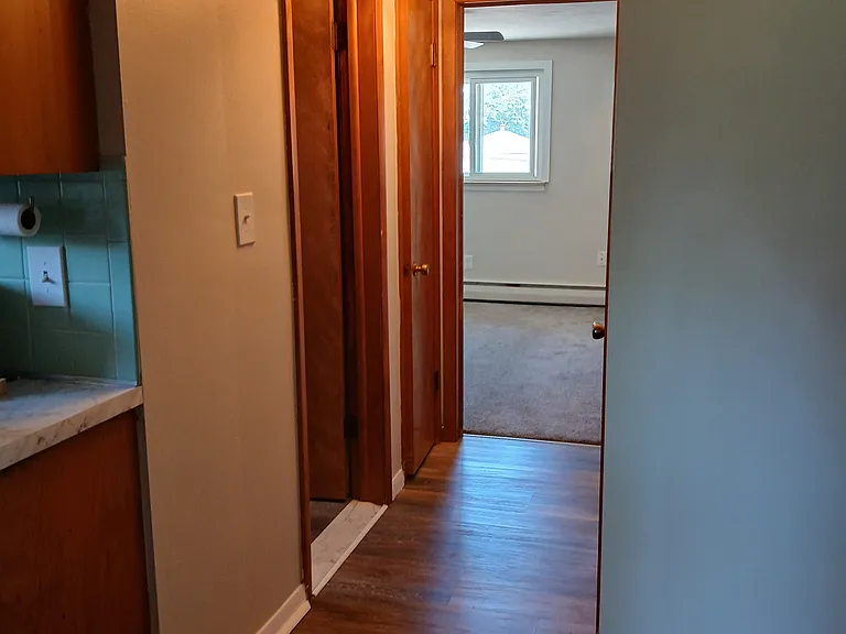 40 Mallory Rd #3 — Photo 6