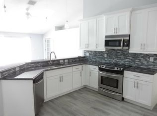 11913 Snapdragon Rd, Tampa, FL 33635