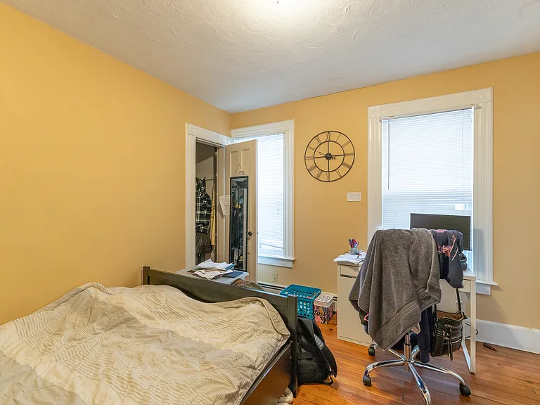 192 Mansfield St #1 — Photo 6