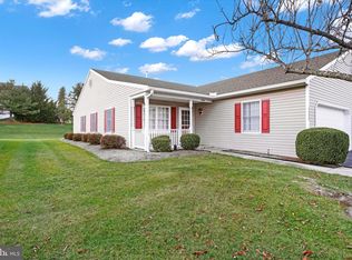 2006 Faversham Way, York, PA 17402