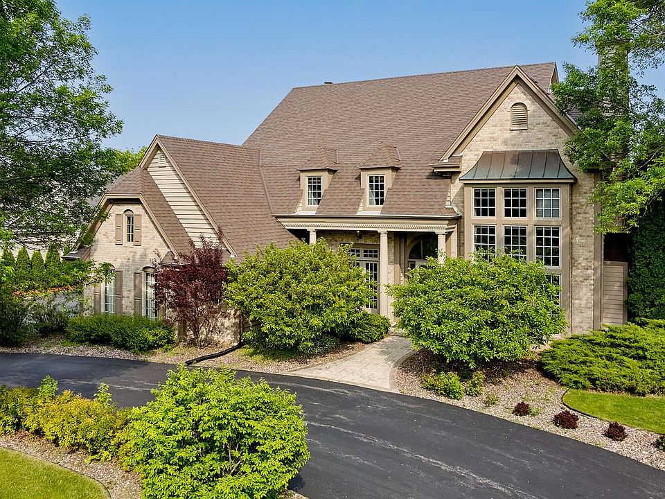 1st image of 940 Auburn DRIVE