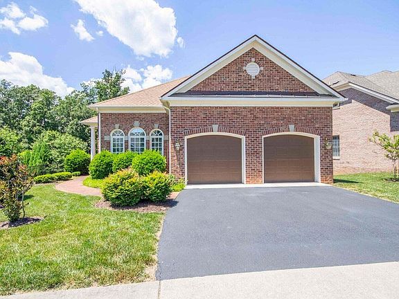 2nd image of 3233 Northshire Ct