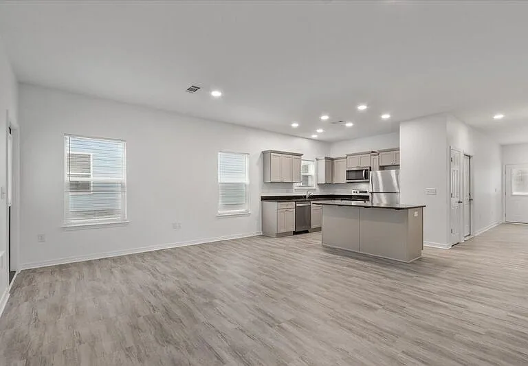 6329 Long St #PRO — Photo 9