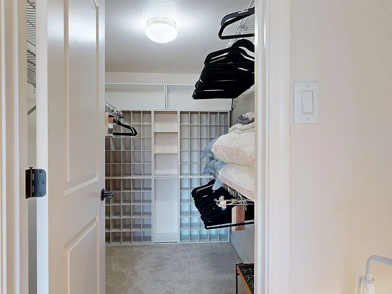 7950 E Camelback Rd #610 — Photo 10