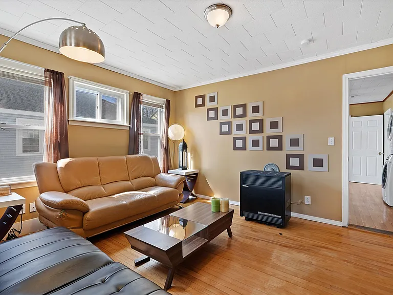 17 5th Ave #1 — Photo 17
