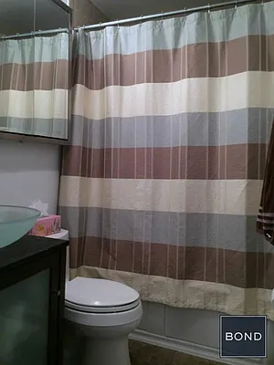 Rented by Bond New York | media 17