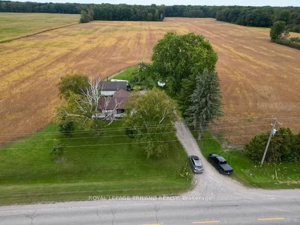 975 Concession Dr, Southwest Middlesex, ON N0L 1Z0