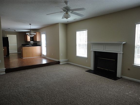 3rd image of 849 Kohl Dr