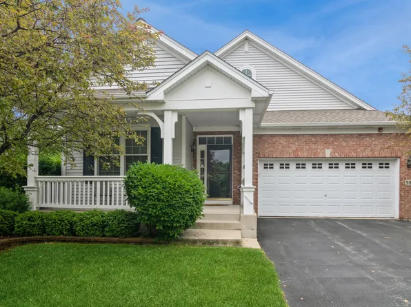 5960 Eton Dr, Hoffman Estates, IL 60192