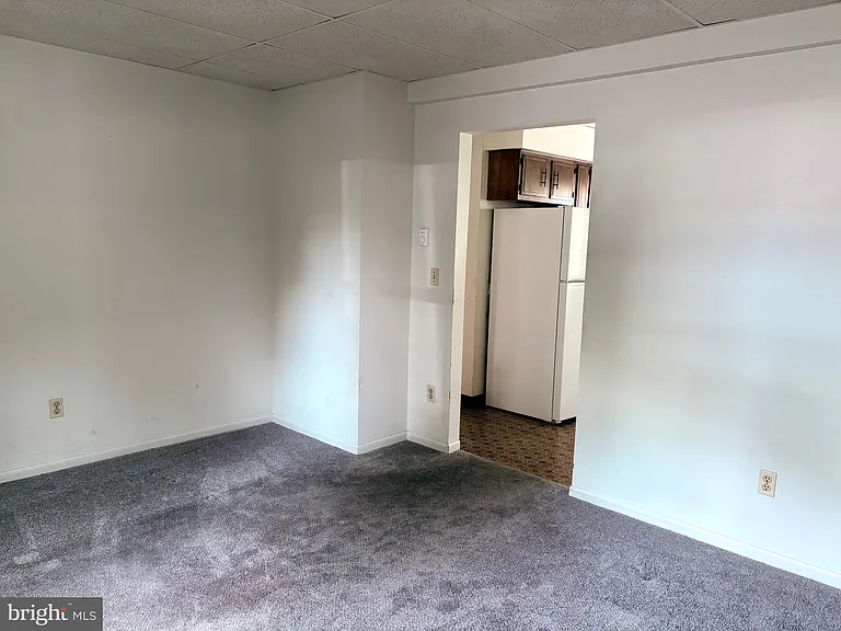 56 Pineside Dr #5B — Photo 6