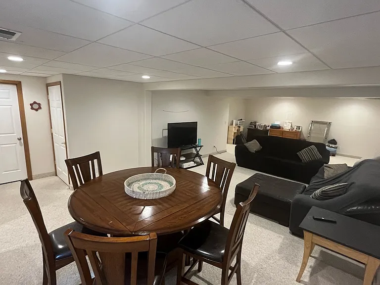 601 Moose Ct — Photo 7