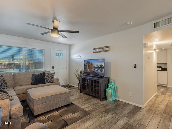3rd image of 1941 Palo Verde Blvd S